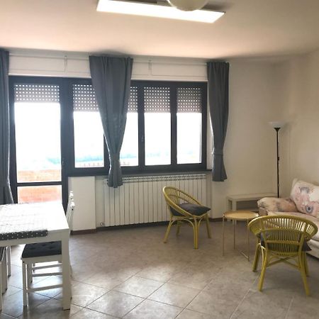 Appartamento Oscar Tuoro sul Trasimeno Eksteriør bilde